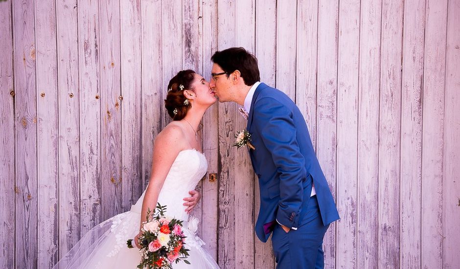 Le mariage de Bertrand et Céline à Grillon, Vaucluse
