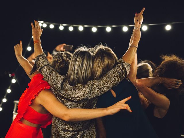 Le mariage de Jean-Philippe et Sandrine à Bordeaux, Gironde 3