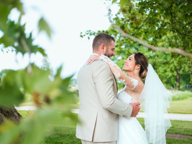 Le mariage de Sébastien et Laura à Tracy-le-Val, Oise 37