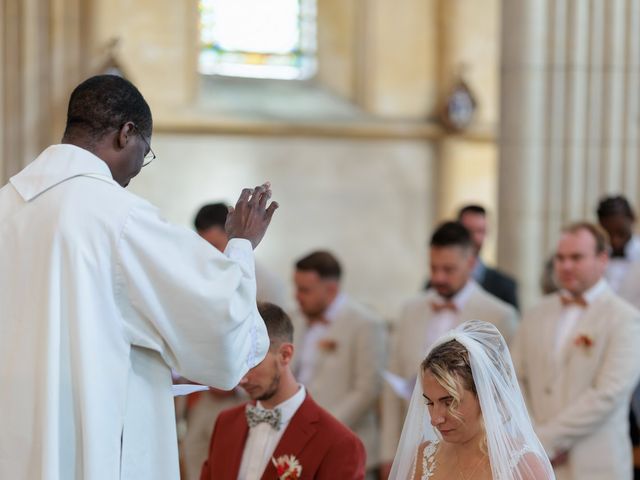 Le mariage de Adrien et Julie à Forges-les-Eaux, Seine-Maritime 61