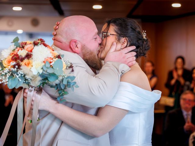 Le mariage de Jordan et Schaïma à Soignies, Hainaut 23