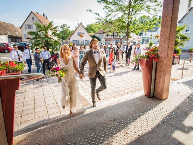 Le mariage de David et Laura à Wettolsheim, Haut Rhin 5