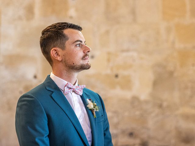 Le mariage de Benjamin et Adeline à Saint-Christophe-des-Bardes, Gironde 12