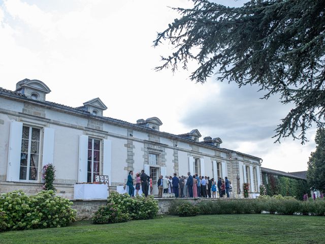 Le mariage de Benjamin et Adeline à Saint-Christophe-des-Bardes, Gironde 38