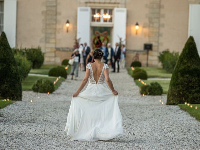 Le mariage de Benjamin et Adeline à Saint-Christophe-des-Bardes, Gironde 45