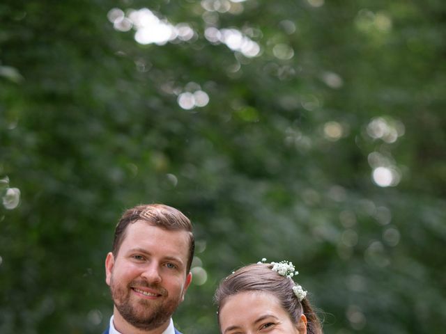 Le mariage de Pierre et Emilie à Neufchâteau, Vosges 3