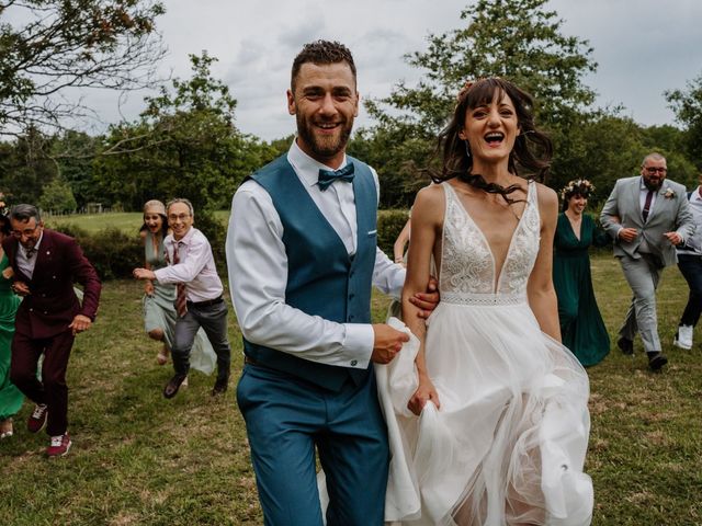 Le mariage de Steve et Sarah  à Cognac-la-Forêt, Haute-Vienne 6