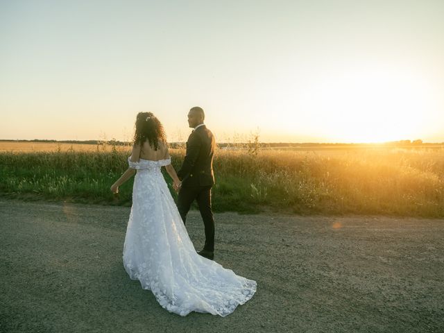 Le mariage de Armel et Yamina à Saint-Denis, Seine-Saint-Denis 15