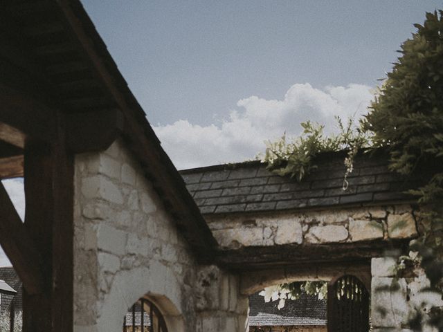 Le mariage de Julien et Louisa à Saint Sulpice sur Loire, Maine et Loire 10