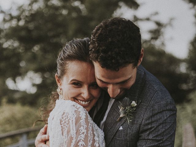 Le mariage de Julien et Louisa à Saint Sulpice sur Loire, Maine et Loire 61