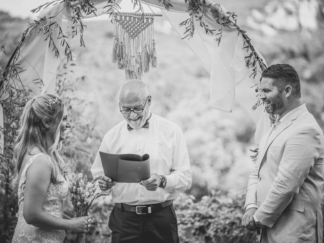 Le mariage de Jarrett et Elodie à Brissac, Hérault 10