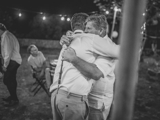 Le mariage de Jarrett et Elodie à Brissac, Hérault 84