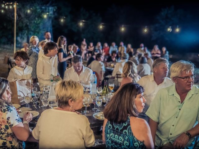 Le mariage de Jarrett et Elodie à Brissac, Hérault 86