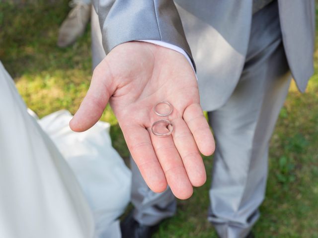 Le mariage de Gilles et Maelle à Vaas, Sarthe 17