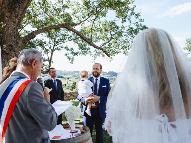 Le mariage de Xavier et Franceska à Pierreclos, Saône et Loire 29