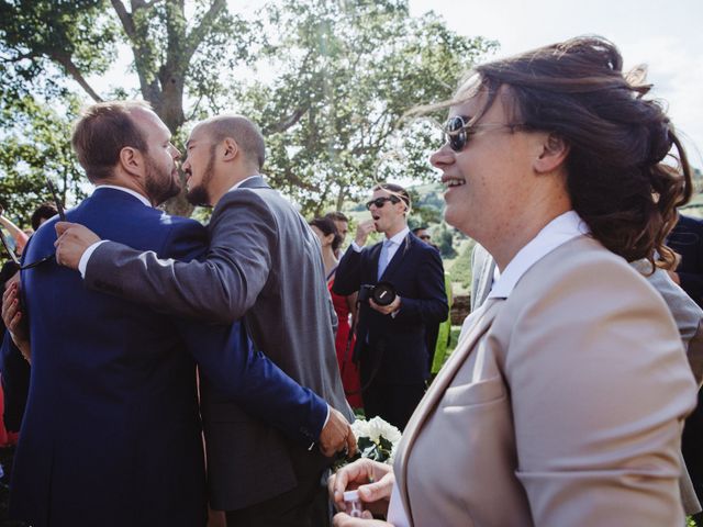 Le mariage de Xavier et Franceska à Pierreclos, Saône et Loire 36