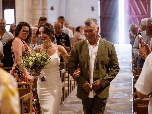 Le mariage de Mattieu et Lara à Saintes-Maries-de-la-Mer, Bouches-du-Rhône 1