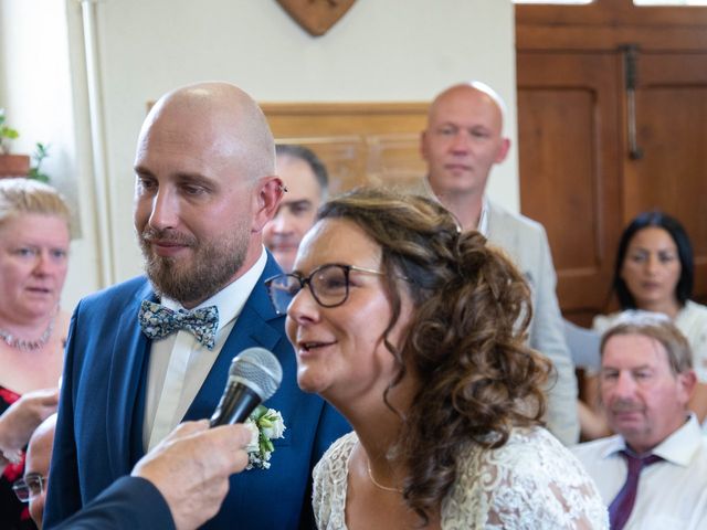 Le mariage de Guillaume et Emilie à Marsannay-la-Côte, Côte d&apos;Or 17