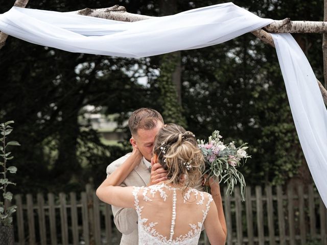 Le mariage de Sylvain et Sarah à Plélan-le-Petit, Côtes d&apos;Armor 4