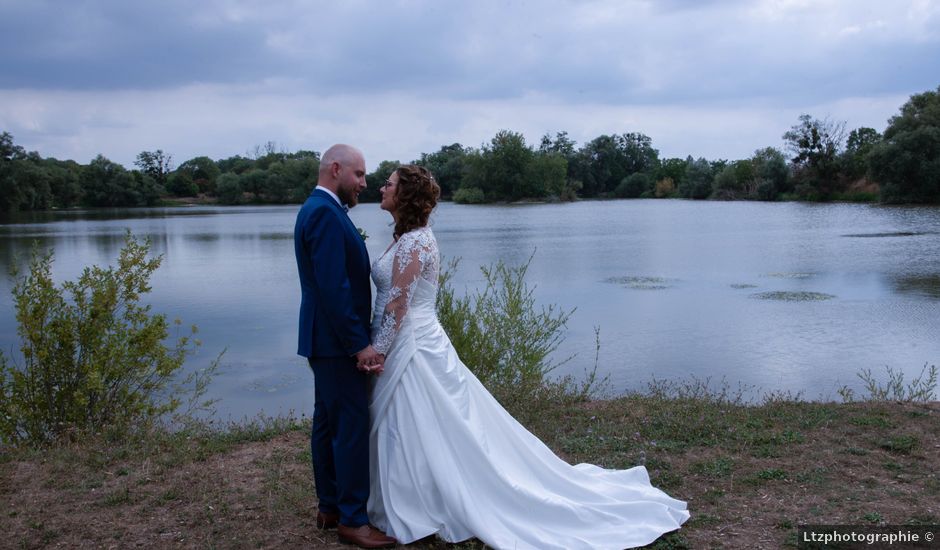 Le mariage de Guillaume et Emilie à Marsannay-la-Côte, Côte d'Or