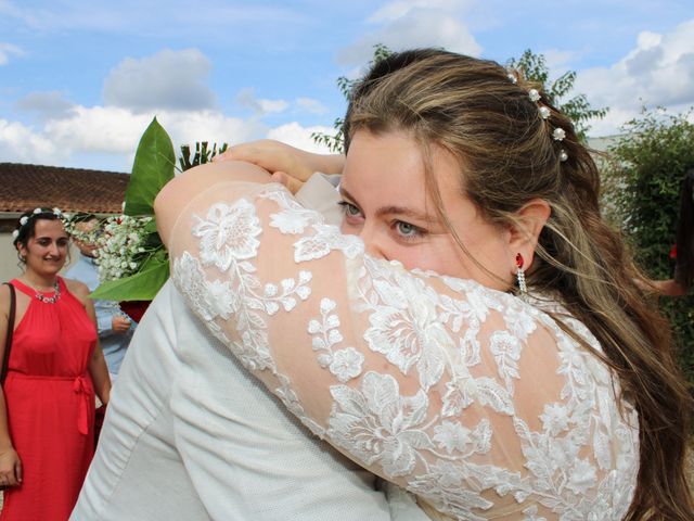 Le mariage de Mickael et Cindy à Merpins, Charente 8