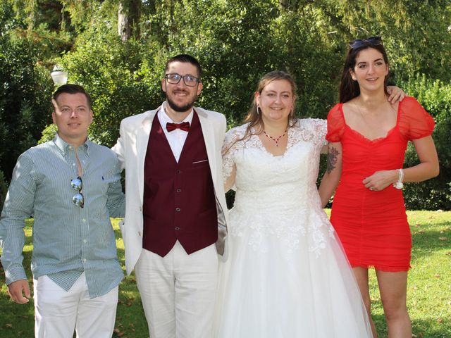 Le mariage de Mickael et Cindy à Merpins, Charente 20