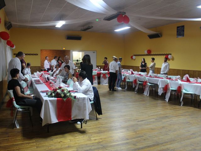 Le mariage de Mickael et Cindy à Merpins, Charente 41