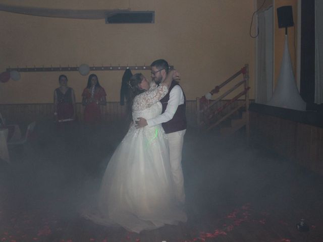 Le mariage de Mickael et Cindy à Merpins, Charente 50