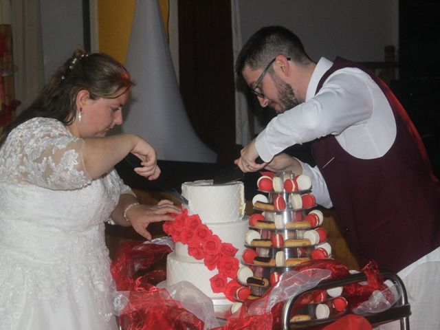 Le mariage de Mickael et Cindy à Merpins, Charente 52