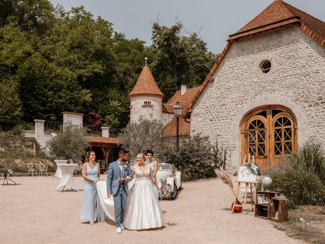 Le mariage de Jonathan  et Fanny à Vichy, Allier 33