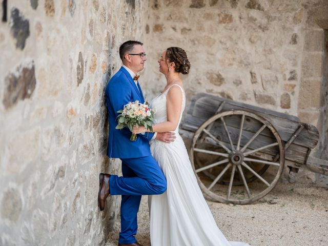 Le mariage de Anthony et Nelly à Arcens, Ardèche 30
