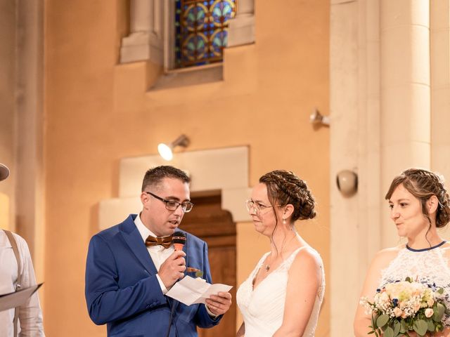 Le mariage de Anthony et Nelly à Arcens, Ardèche 44