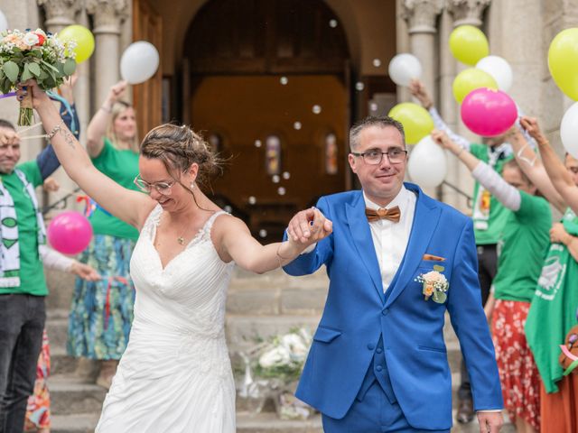 Le mariage de Anthony et Nelly à Arcens, Ardèche 47