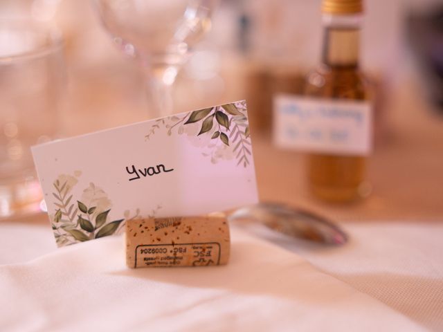 Le mariage de Anthony et Nelly à Arcens, Ardèche 52