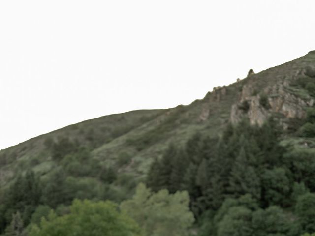 Le mariage de Anthony et Nelly à Arcens, Ardèche 63