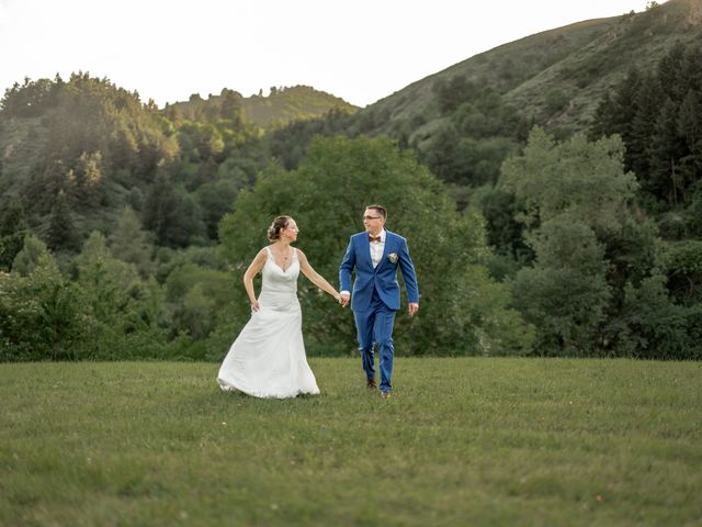 Le mariage de Anthony et Nelly à Arcens, Ardèche 67