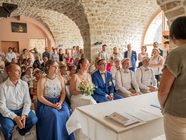 Le mariage de Anthony et Nelly à Arcens, Ardèche 81