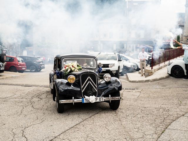 Le mariage de Anthony et Nelly à Arcens, Ardèche 85