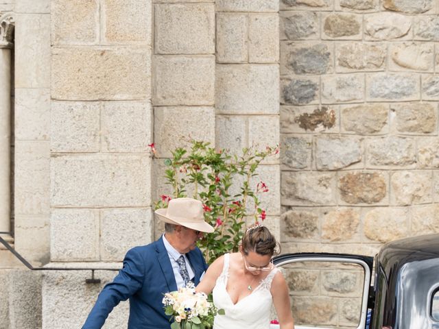 Le mariage de Anthony et Nelly à Arcens, Ardèche 86