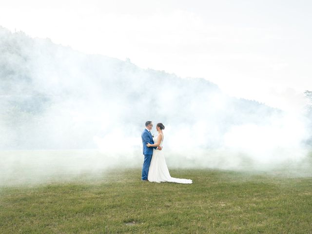 Le mariage de Anthony et Nelly à Arcens, Ardèche 96