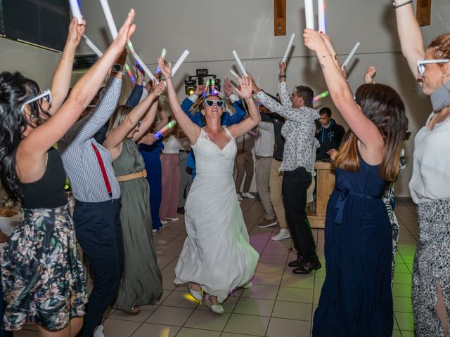 Le mariage de Anthony et Nelly à Arcens, Ardèche 105