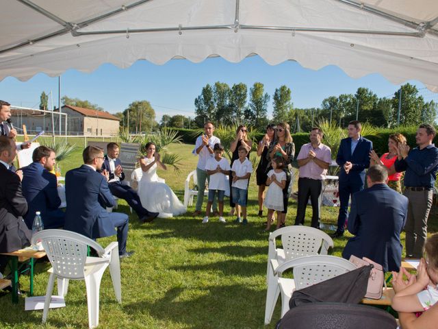 Le mariage de Yoann et Marlène à Cuzieu, Loire 25