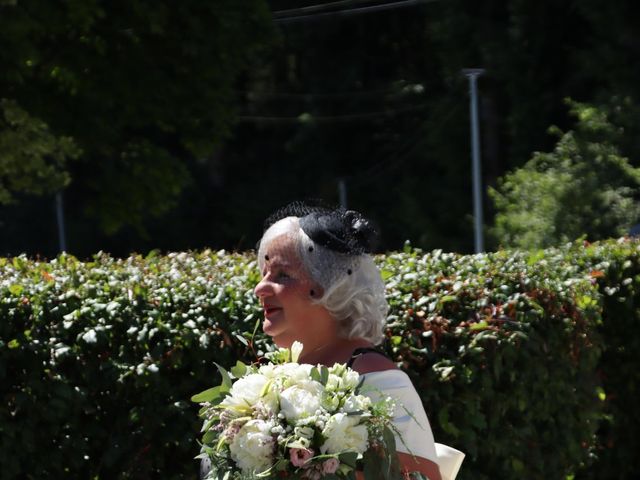 Le mariage de Noël et Catherine à Bourganeuf, Creuse 6