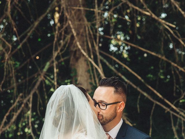 Le mariage de Florent et Emily à Saint-Lizier, Ariège 22