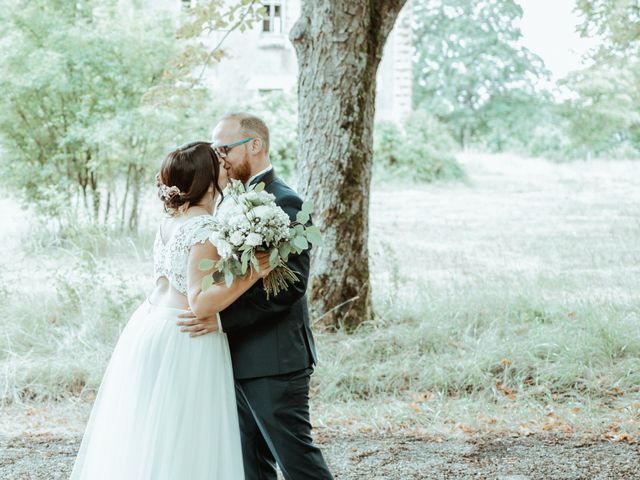 Le mariage de Anthony et Hélène à Fameck, Moselle 2