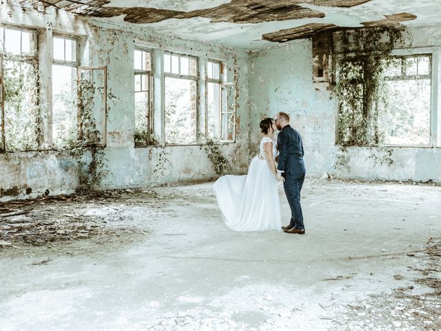 Le mariage de Anthony et Hélène à Fameck, Moselle 3