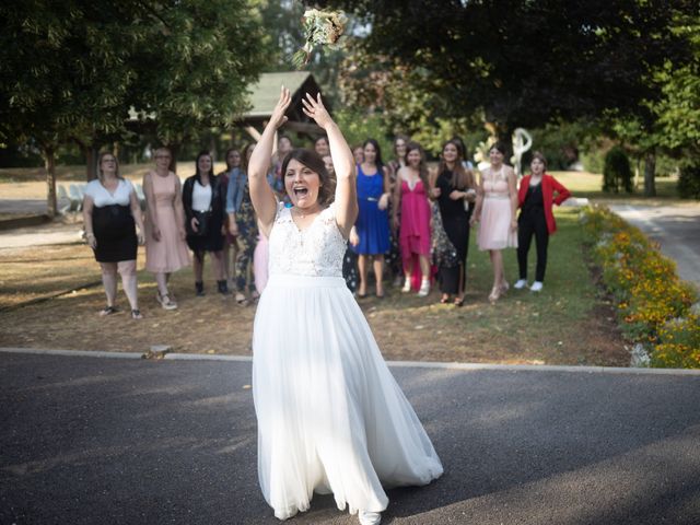 Le mariage de Anthony et Hélène à Fameck, Moselle 16