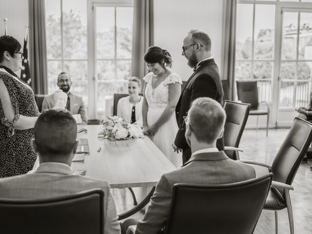 Le mariage de Anthony et Hélène à Fameck, Moselle 23