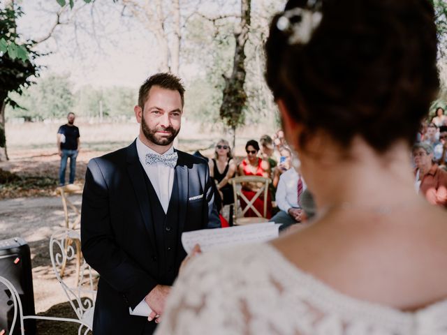 Le mariage de Vincent et Emilie à Niort, Deux-Sèvres 32