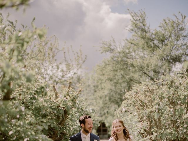 Le mariage de Chris et Alice à Hermival-les-Vaux, Calvados 1